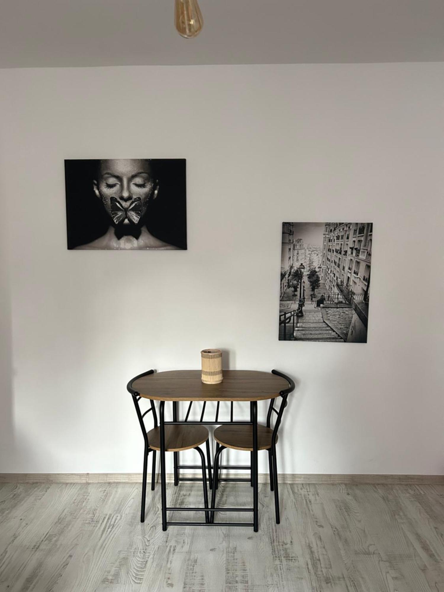Arp Luxury Apartments Ploieşti Esterno foto